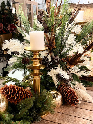 Modern Holiday Decor Ideas for a Very Chic Christmas